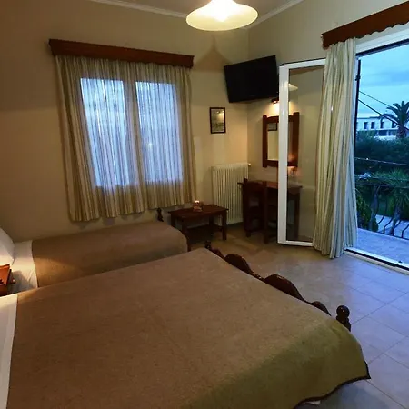 Argo Hotel Perama