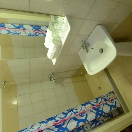 Hotel Argo Perama